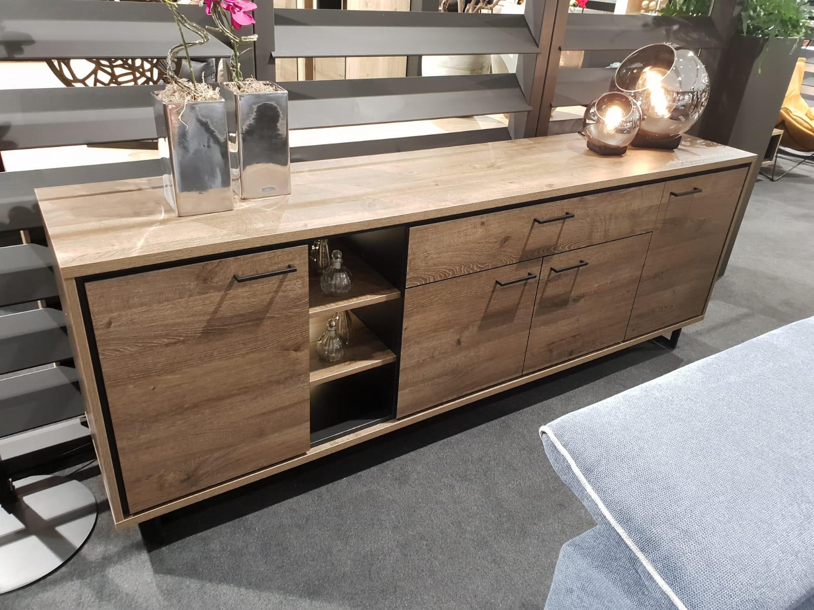 Lamulux dressoir