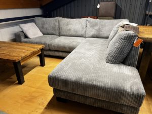 Showroom sale - Britt brede ribstof grijze kleur