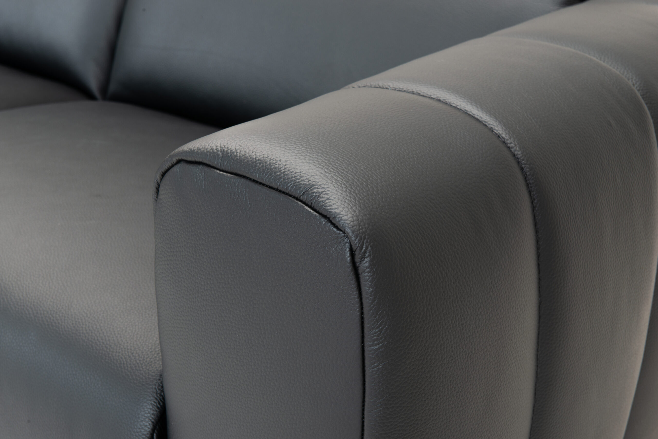 2064_AR3V-BO70NM-AR3H_441_2H4B_03